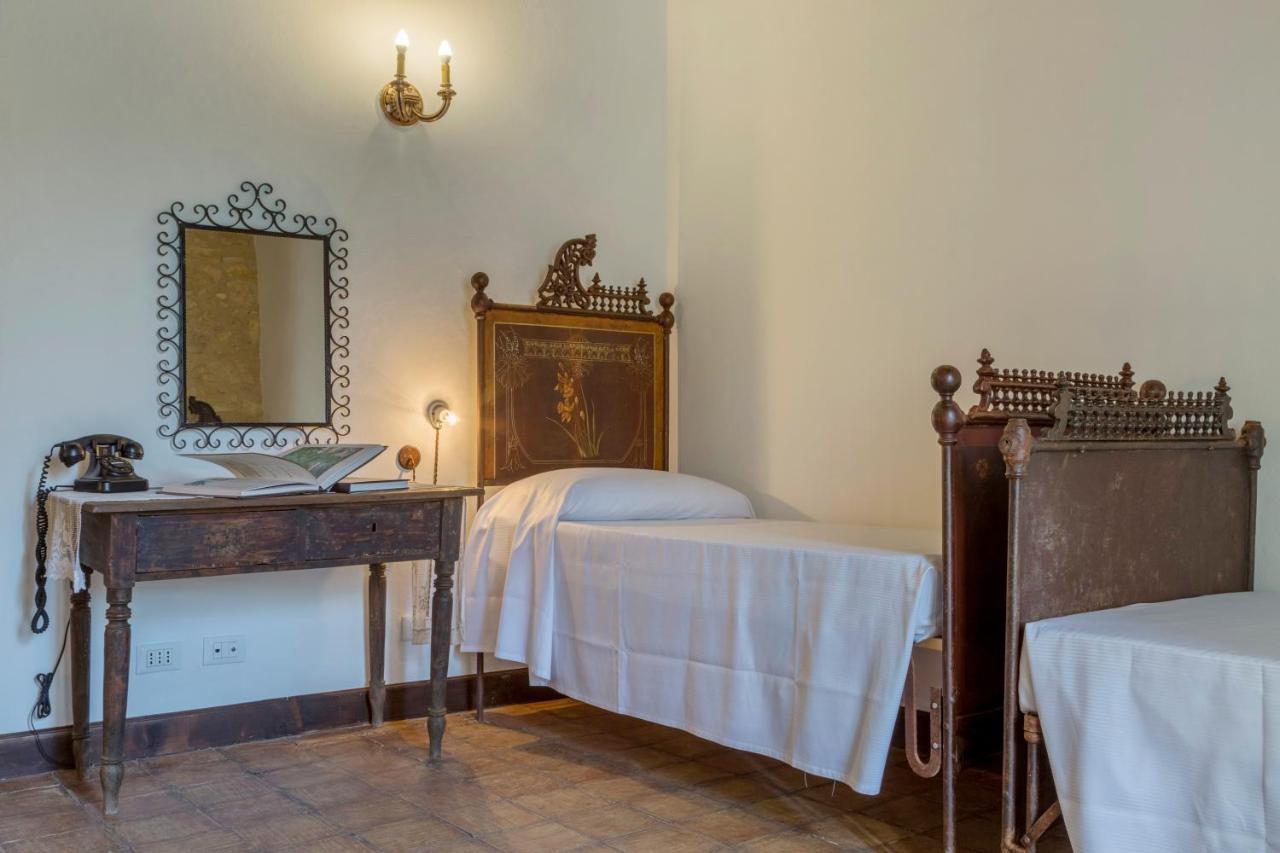 Masseria Fortificata Lo Zafferaneto Buccheri المظهر الخارجي الصورة